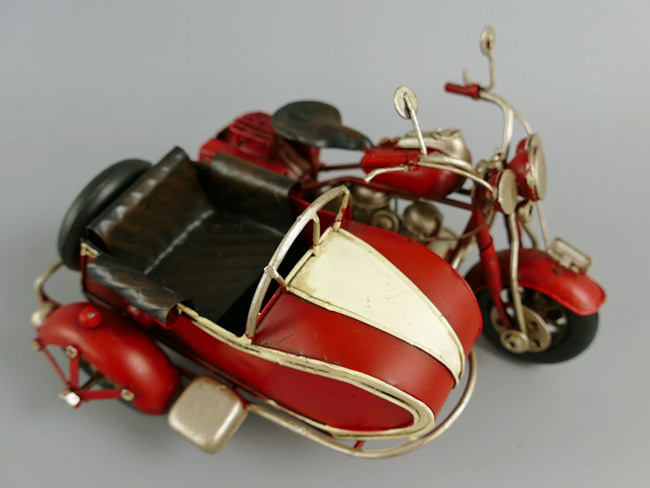 Motorrad mit Beiwagen rot Blechmodell - 19 cm