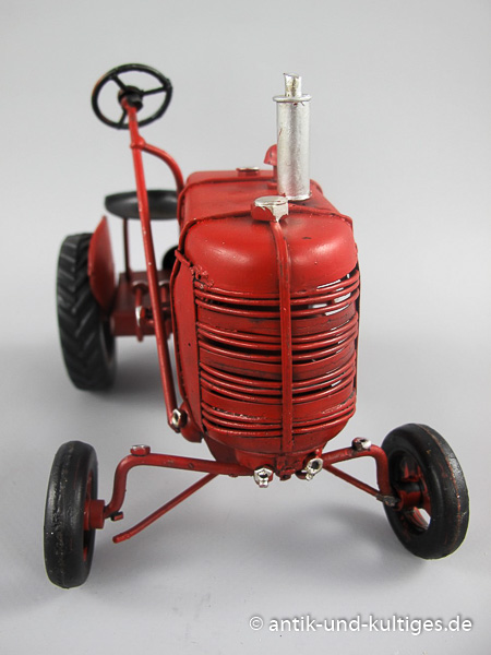 Traktor rot Blechmodell - 17 cm