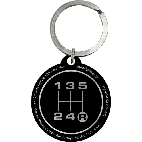 Audi Schlüsselanhänger von Nostalgic‑Art mit klassischem Audi Logo Motiv aus Metall. Rückseite