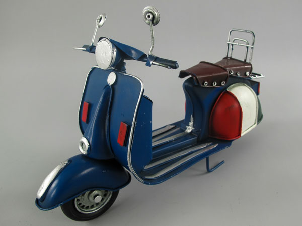 Scooter Motorroller Vespa Blechmodell - 27 cm
